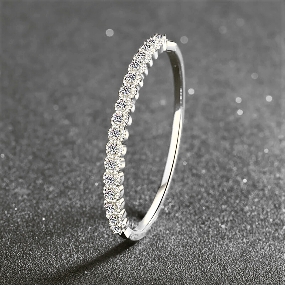 Bracciale Rigido con Fiori di Moissaniti per ct 2,48