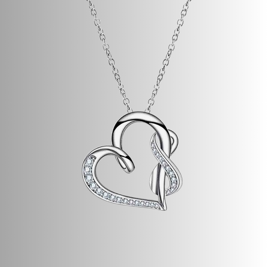 Collana a Cuore con Strisce in Moissaniti