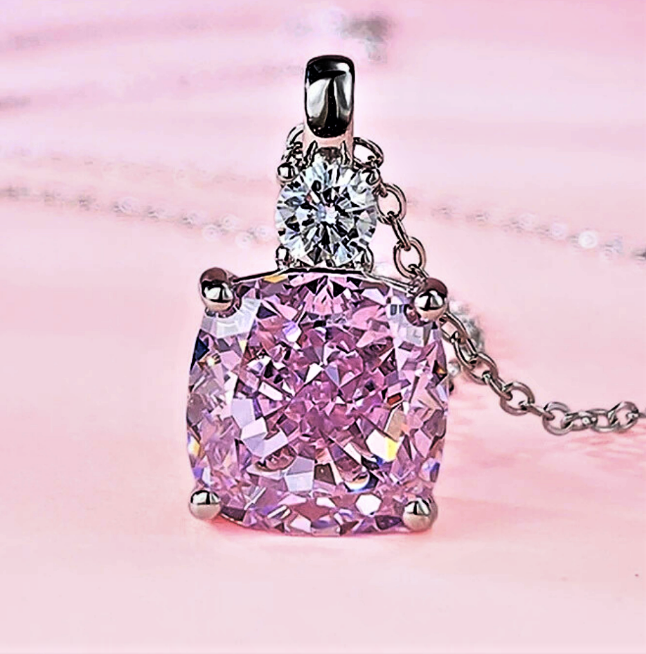 Collana con Ciondolo in Zaffiro Rosa Taglio Cuscino e Brillante Lab Grown