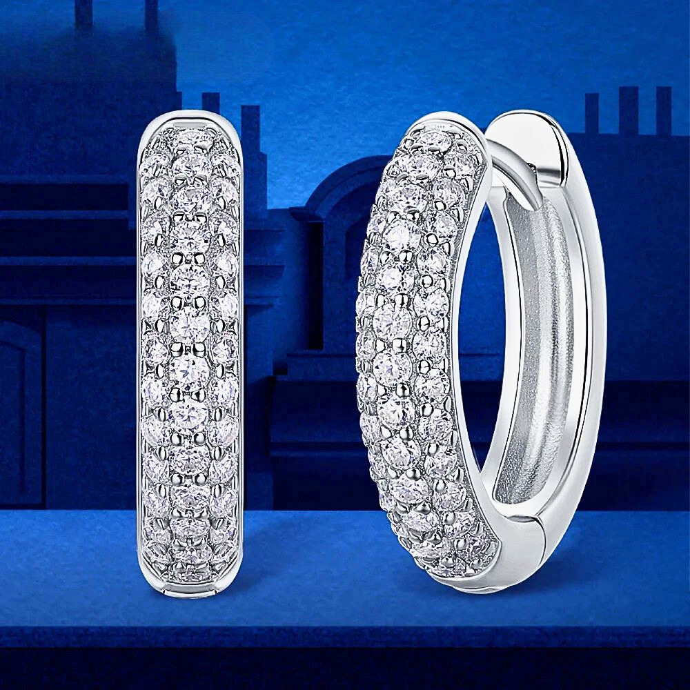 Orecchini Ovali con Pavè di Moissaniti