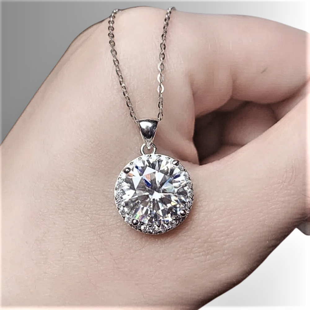 Collezione Collane "Luce Preziosa" – Luminosa, Inimitabile, Tua!