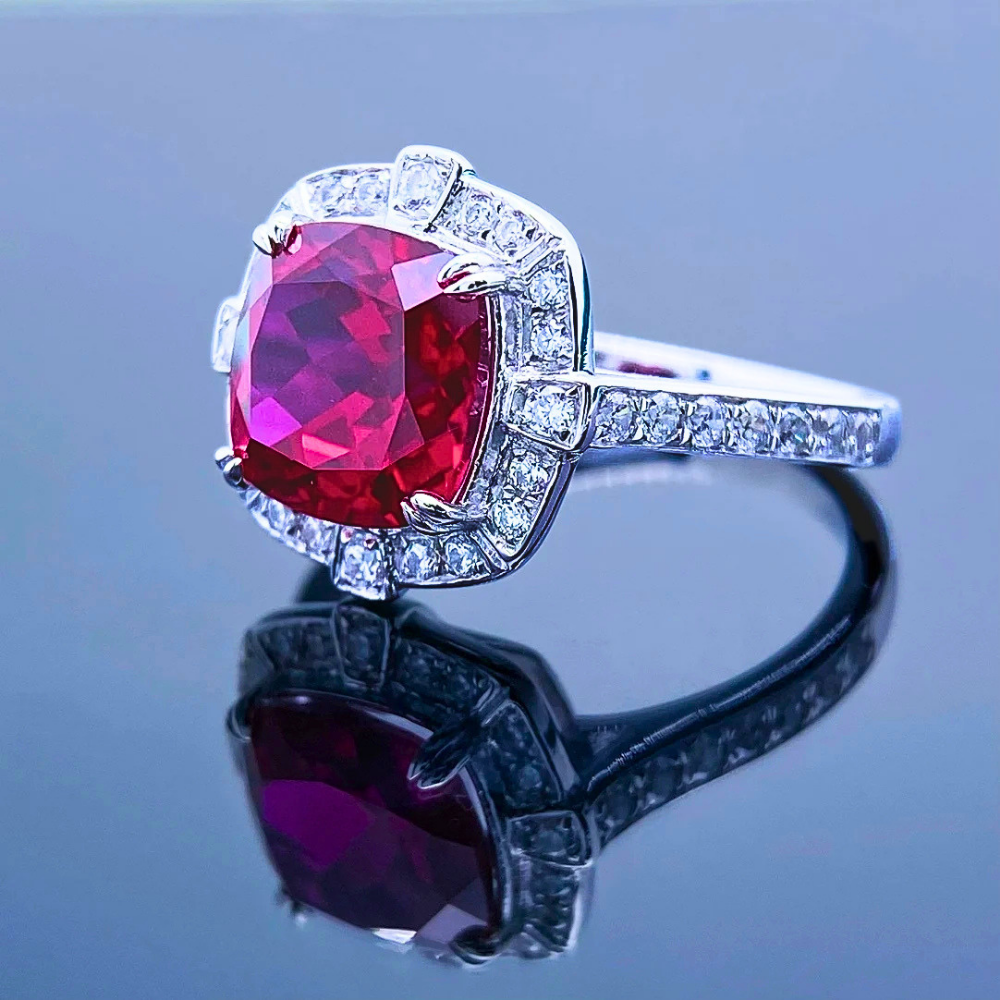 Anello con Rubino creato in Laboratorio per ct 3,50
