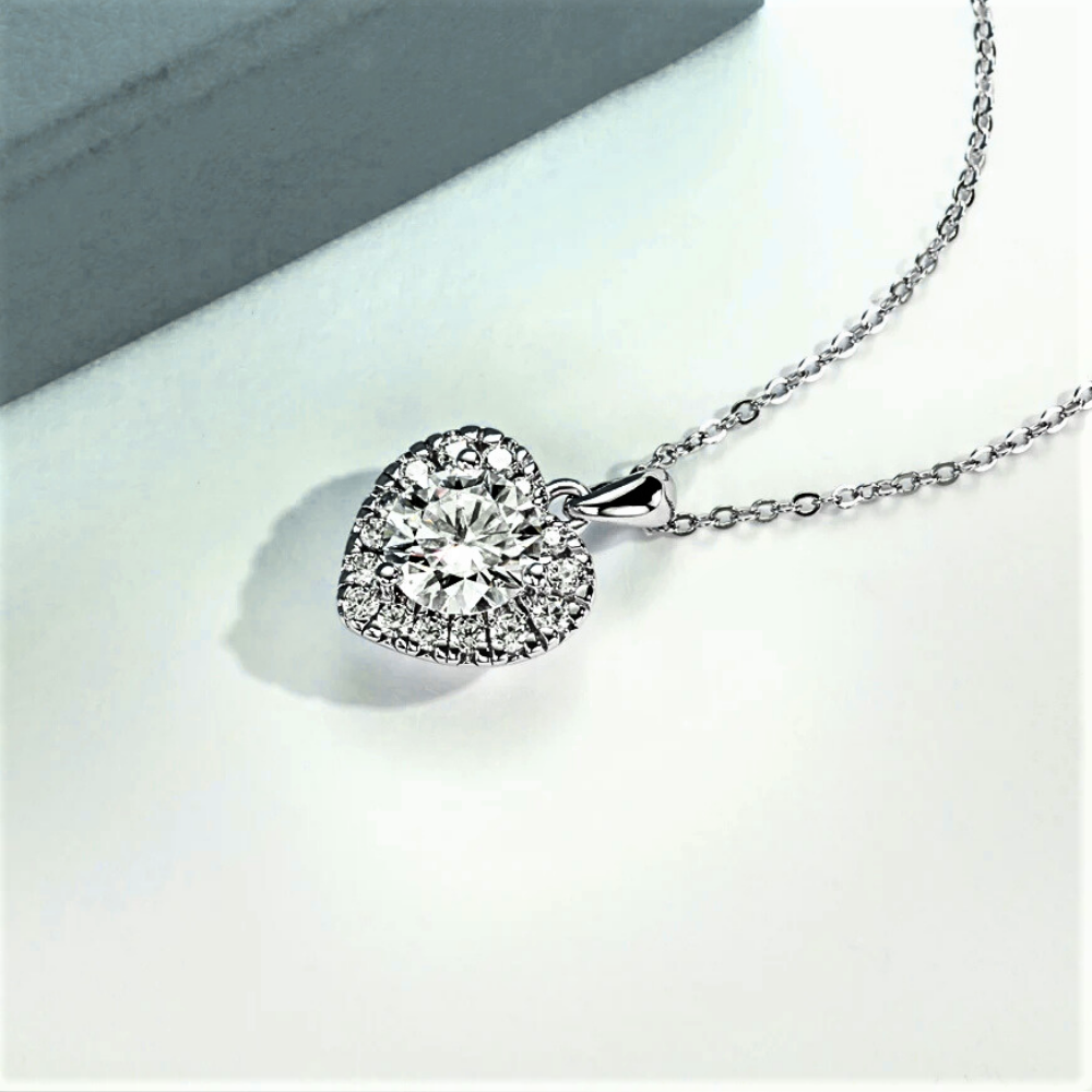 Collana a Cuore con Moissanite di ct 2,00
