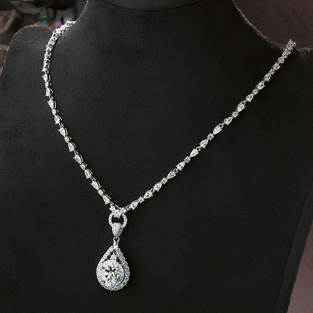 Collana Tennis con ciondolo in Moissanite D Color