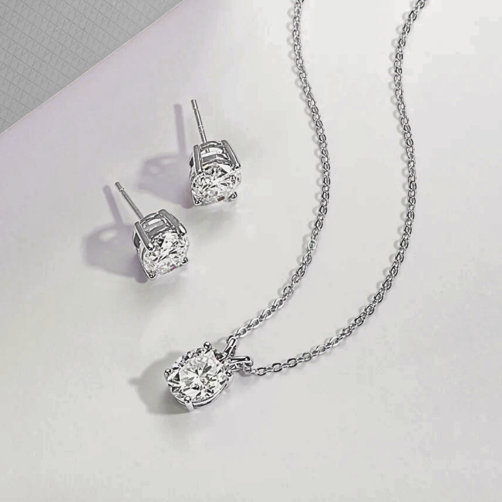 Parure Collana e Orecchini con Moissaniti Ovali