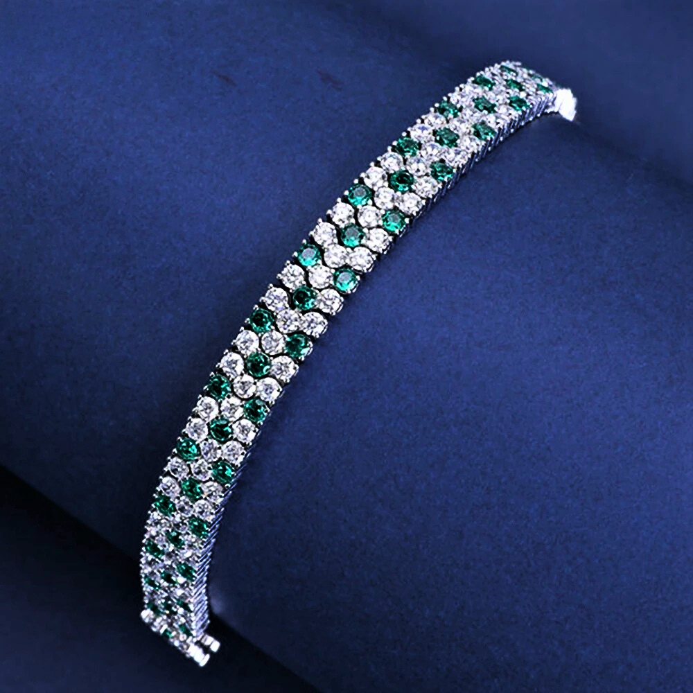 Bracciale Tennis a Tre File con Smeraldi Coltivati Taglio Brillante e Brillanti Sintetici