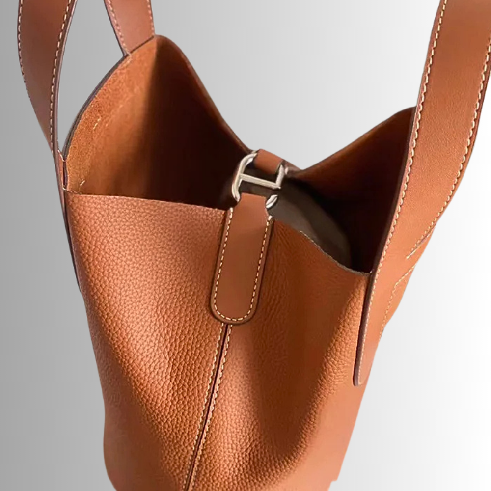 Borsa Tote a Secchiello in Vera Pelle di Vitellino