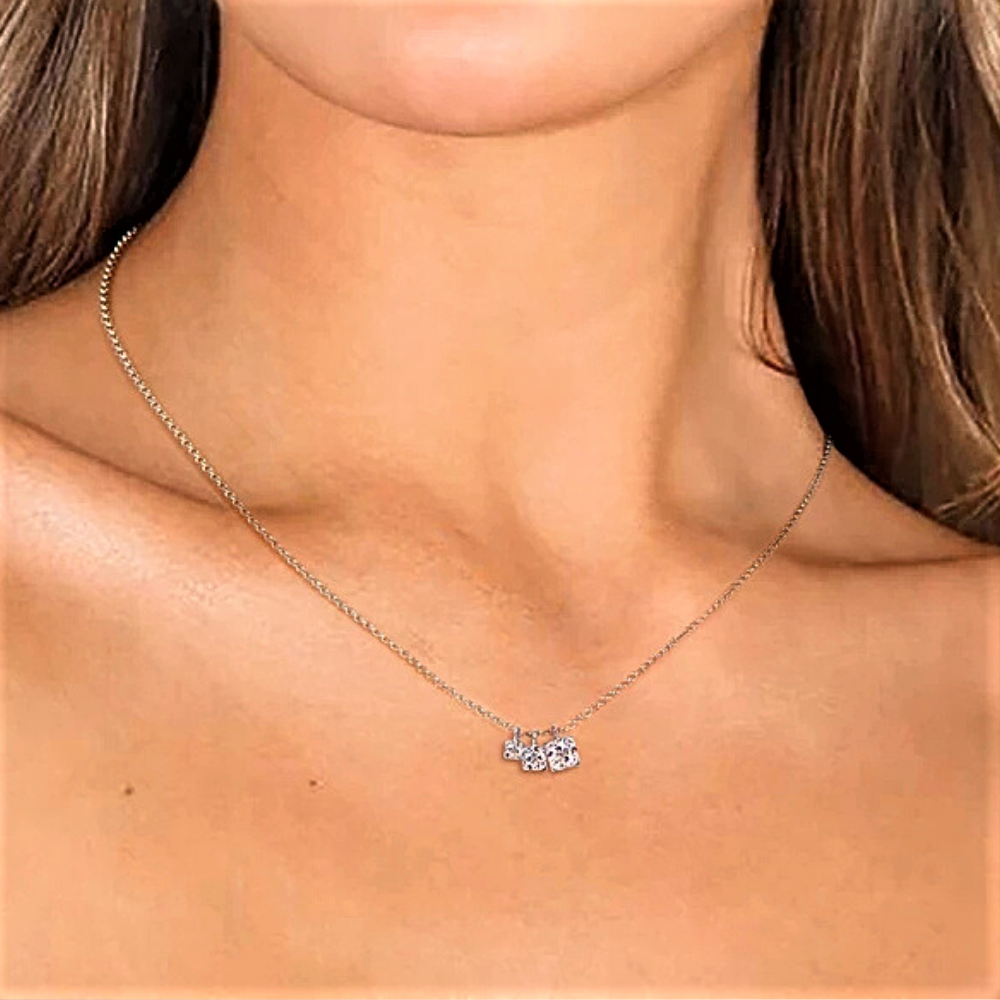 Collana Trittico Danzante – Luce in Movimento