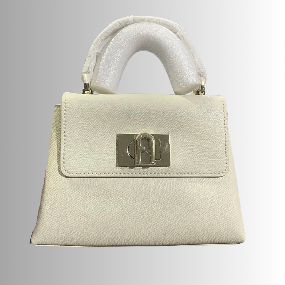 Mini Borsa in "Fiore" di Pelle di Vitellino: Innamorati del Vero Lusso