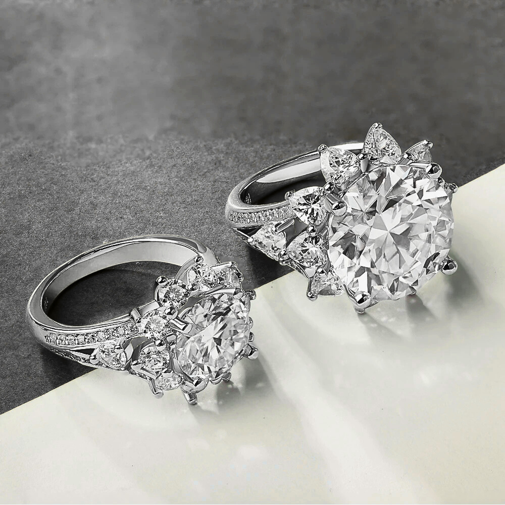Anello "Regina di Cuori" con Moissanite D Color:  3 o 10 Carati di Splendore