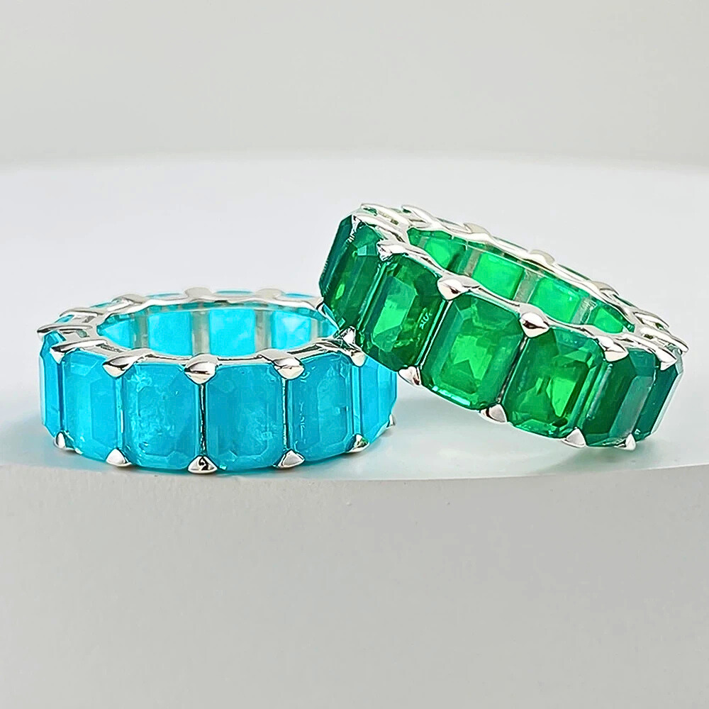 Eternity con Tormalina Paraiba o Smeraldo Colombiano Lab Grown Taglio Smeraldo