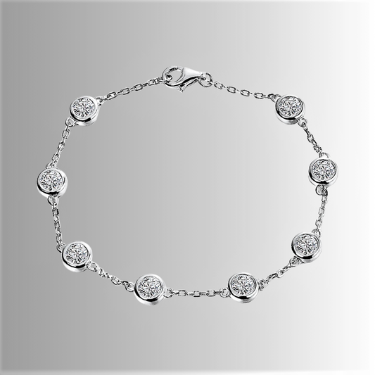 Bracciale con  8 castoni tondi con Ct 2,40 di Moissanite D Color