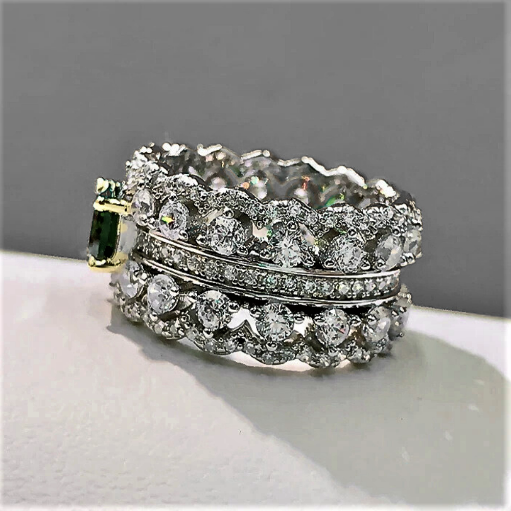 "Green Hope" Band by GlamLuxe 