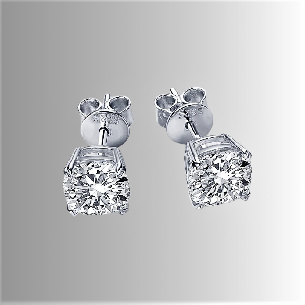 Orecchini Punto Luce con Moissaniti Taglio Cuscino per ct 3,00