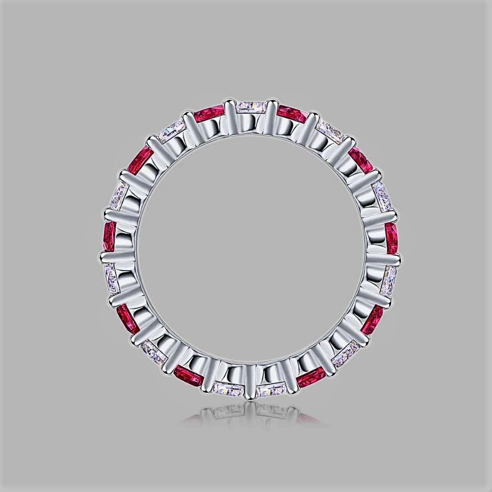 Eternity con Rubini Lab Grown e Moissaniti D Color alternati