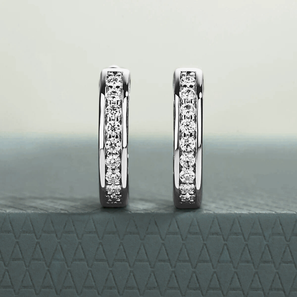 Orecchini a Cerchio con Moissaniti per ct 0,56