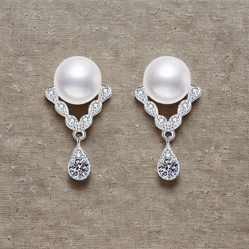 Orecchini con Perla Naturale e Moissaniti