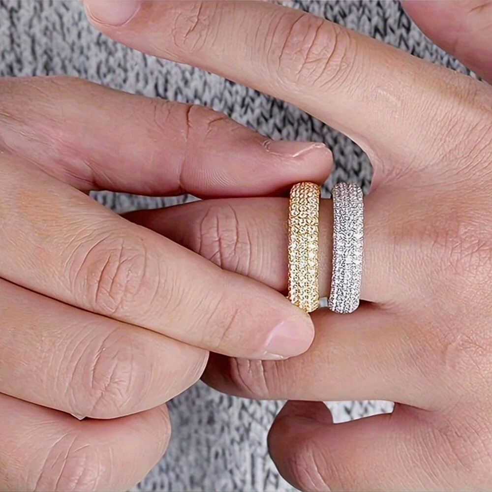 Fascetta con pavè di Moissaniti D color