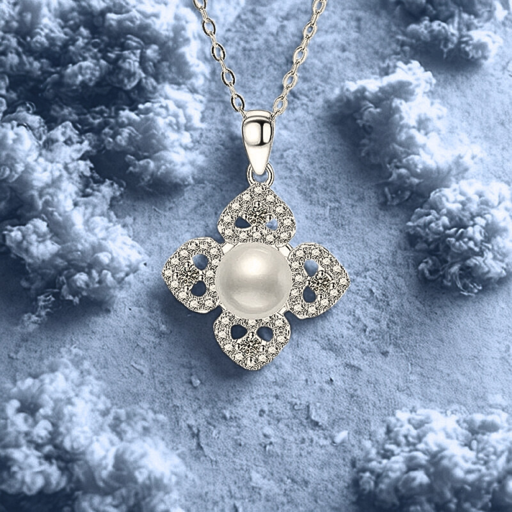 Collana a 4 Cuori con Moissaniti e Perla Naturale