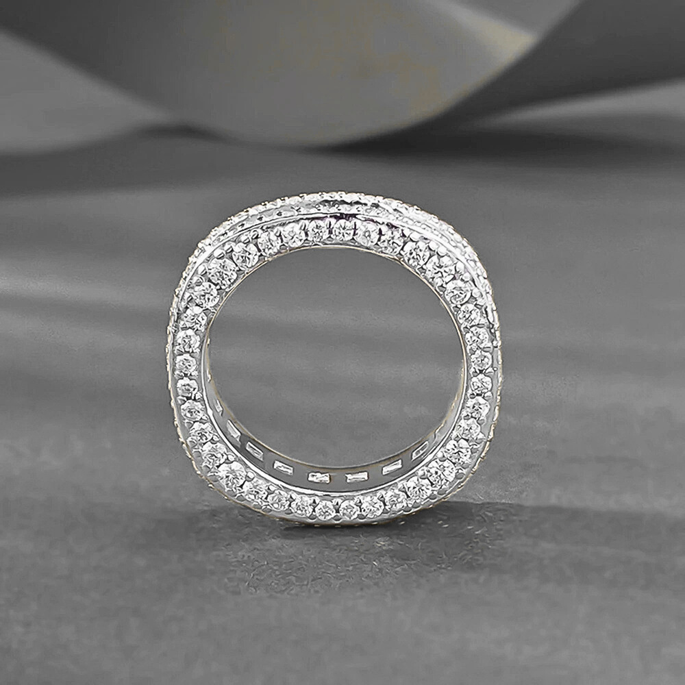 Fede Quadrata con Diamanti Taglio Princess e Brillanti Coltivati