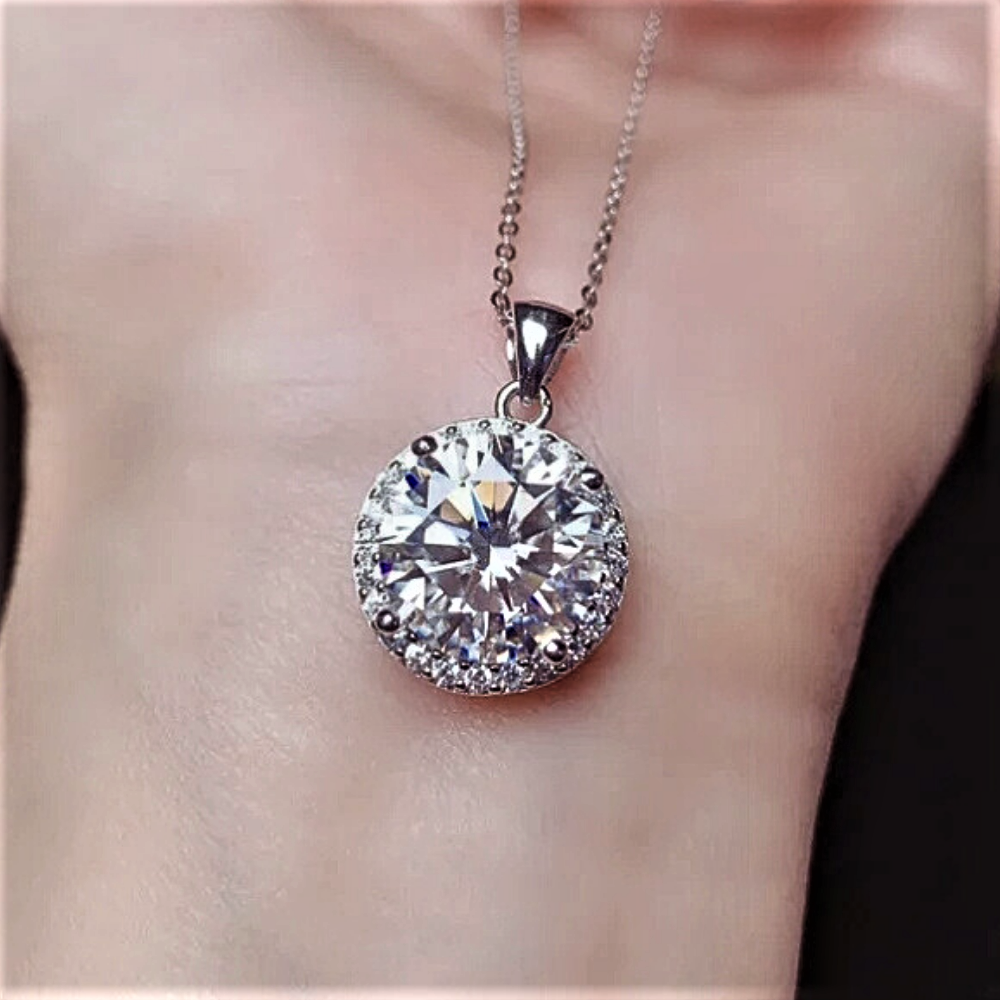 Collezione Collane "Luce Preziosa" – Luminosa, Inimitabile, Tua!