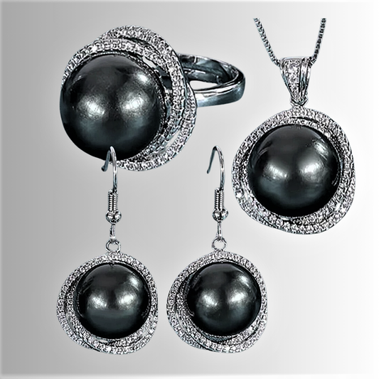 Parure "Black Sea" - Elegance and Charm of Tahitian Pearls