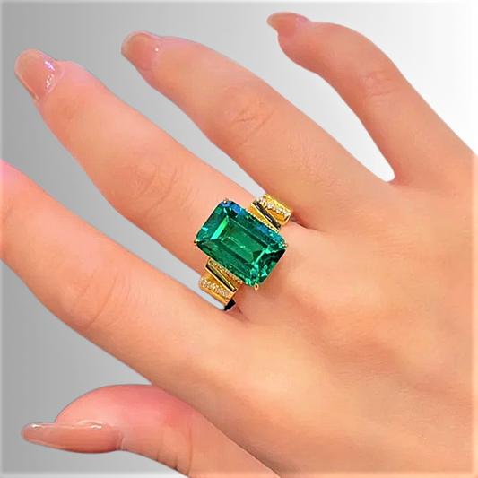 Anello con Smeraldo Coltivato Taglio Smeraldo da 9 ct e Brillanti Lab Grown