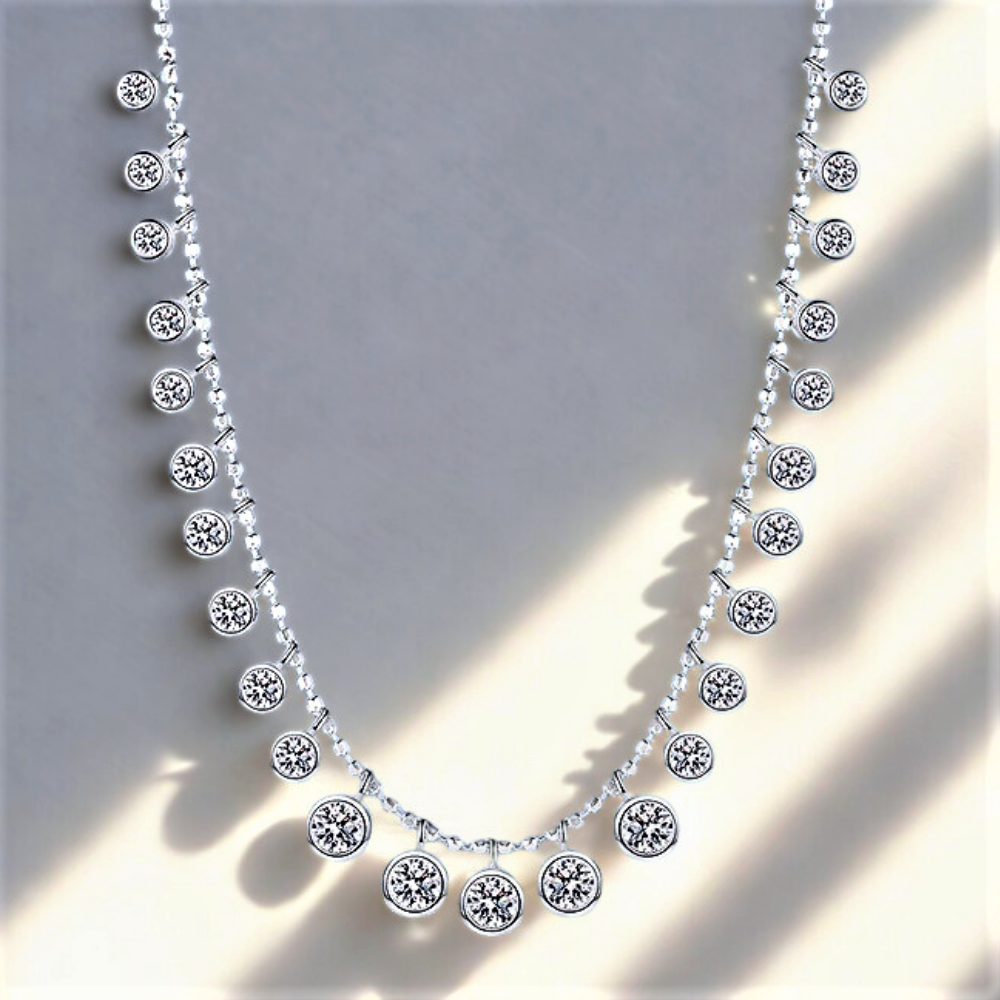 Collana con 25 Ciondoli Tondi in Moissanite per ct 4,50