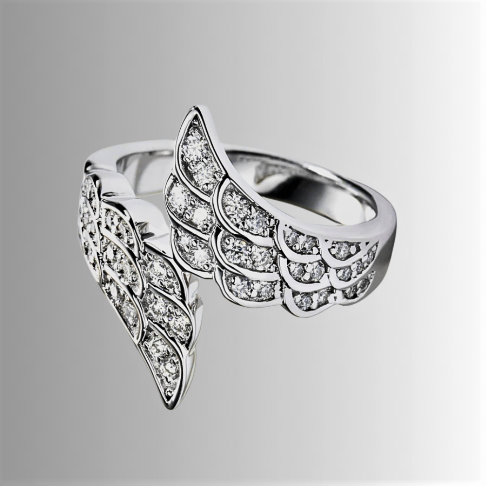 Anello Contrariè a due Ali con Moissaniti D Color