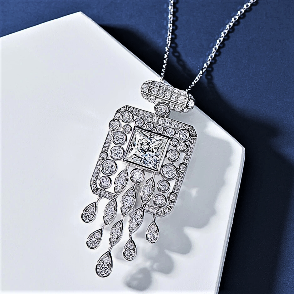 Collana Stile Liberty con Pendente/Spilla in Diamanti Lab Grown