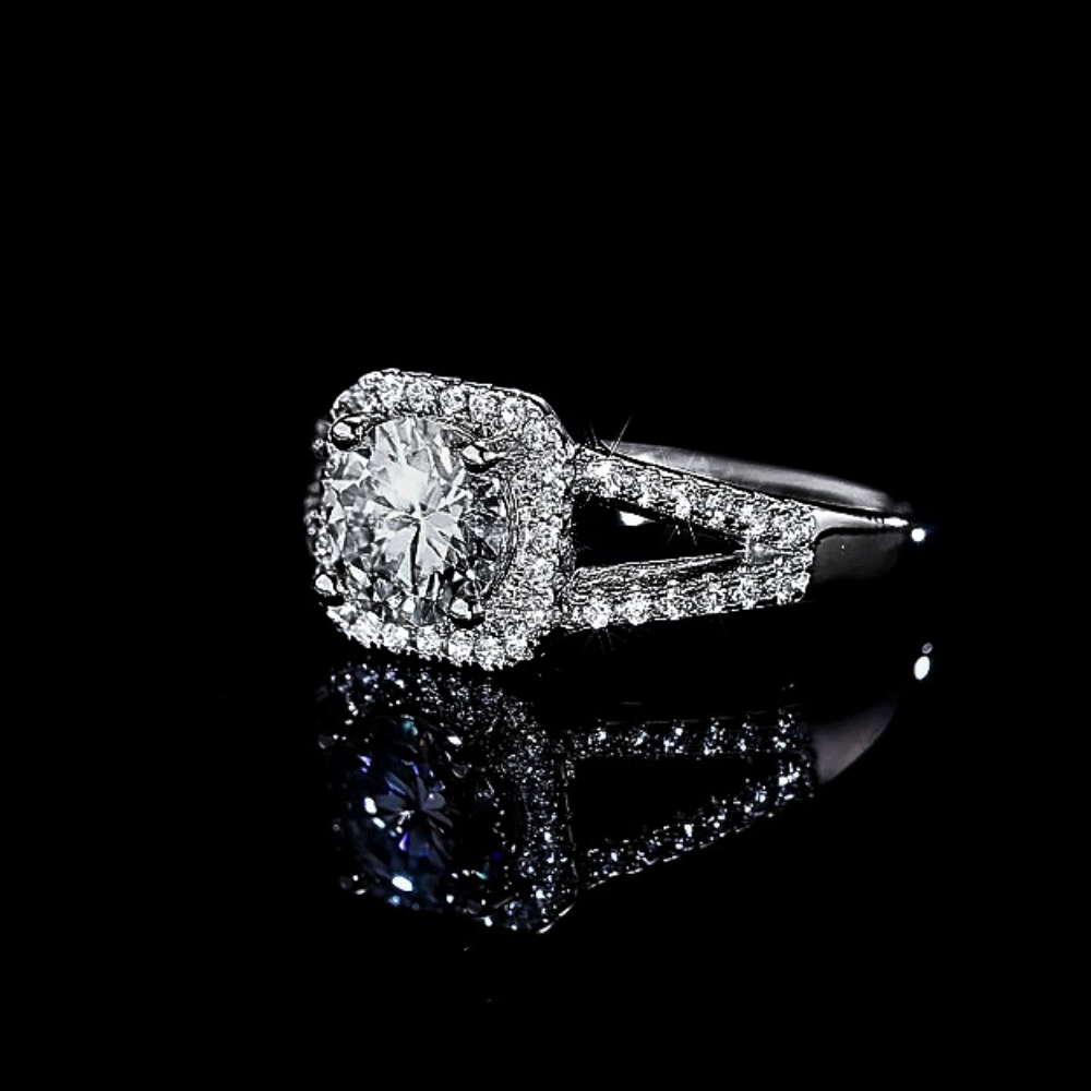Solitario con Moissanite D Color VVS1 Certificata