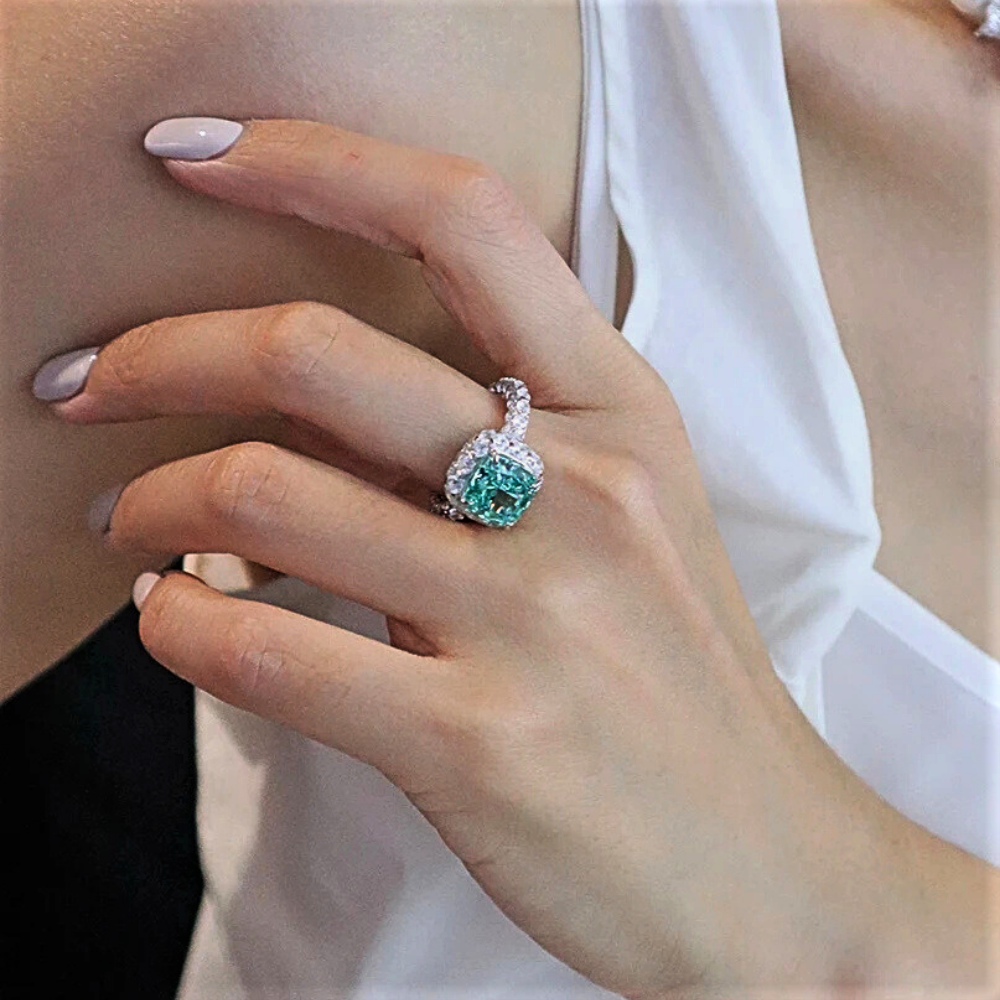 Anello con Tormalina Paraiba Taglio Cuscino Quadrato e Brillanti Lab Grown