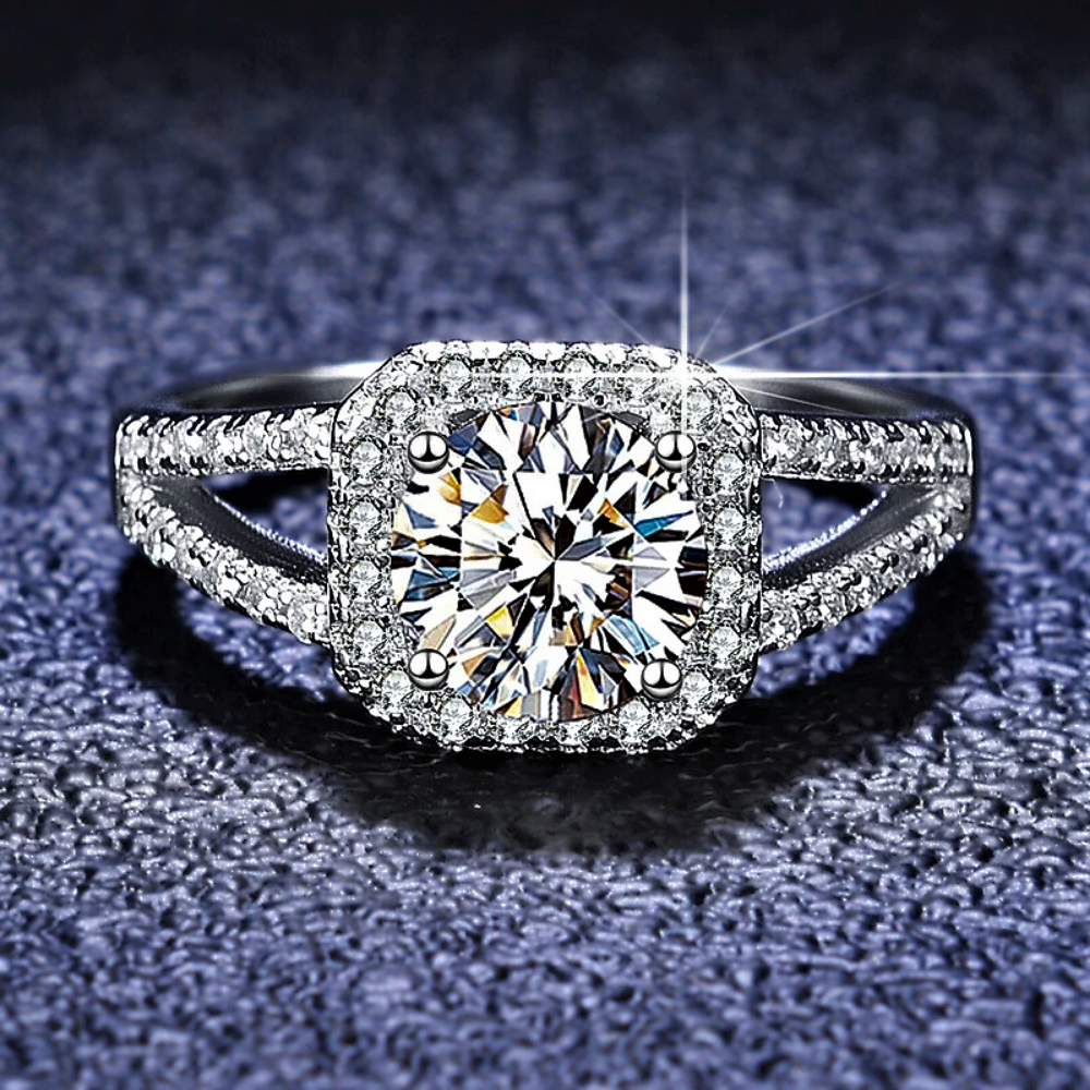 Solitario con Moissanite D Color VVS1 Certificata