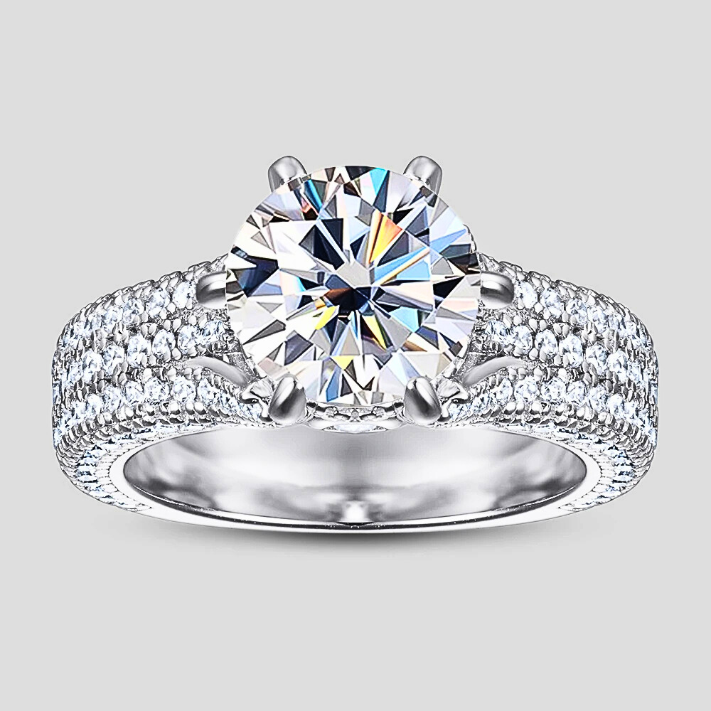 Mini Collezione di Solitari con Pavè di Moissanite di ct 2,00 e Brillanti Coltivati