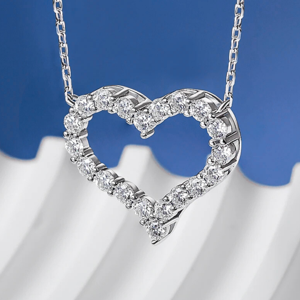 Parure Collana e Orecchini a Cuore con Moissaniti