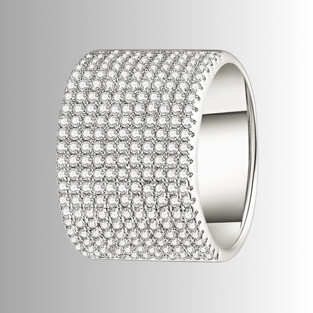 Fascione Piatto con Pavè di Moissaniti per ct 2,40