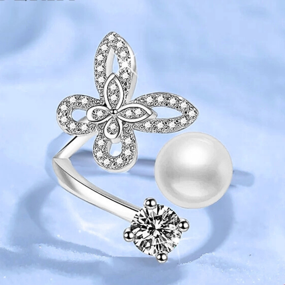 Anello a Farfalla con Moissanite e Perla