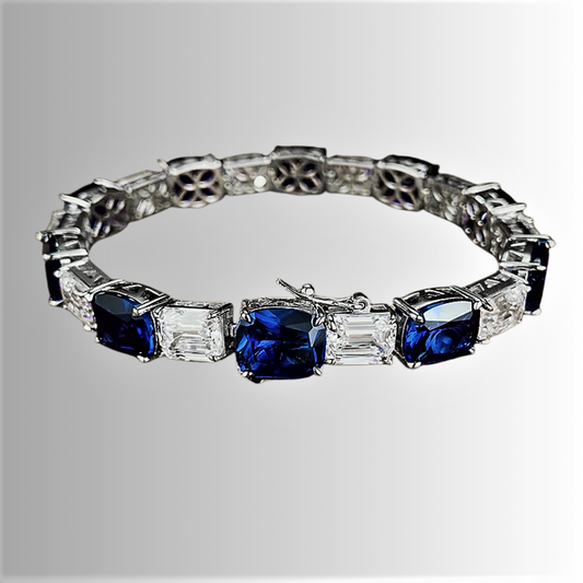 Bracciale con Zaffiri Coltivati Taglio Cuscino e Diamanti Taglio Smeraldo