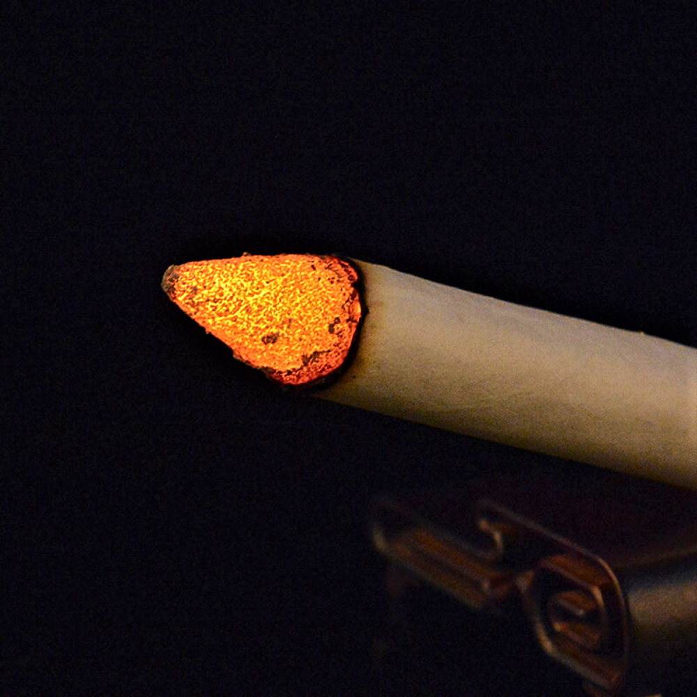 Candela di Moxa: Il Principio Base dell’Antica Pratica della Moxibustione
