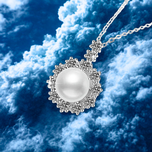 Collana con Perla Naturale e contorno di Moissaniti