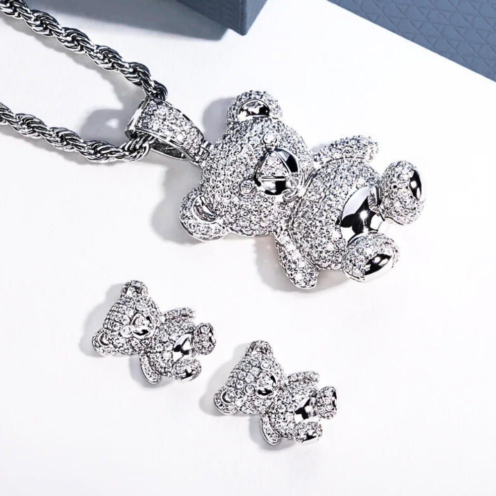 Parure Collana e Orecchini con Orsetti in Moissanite
