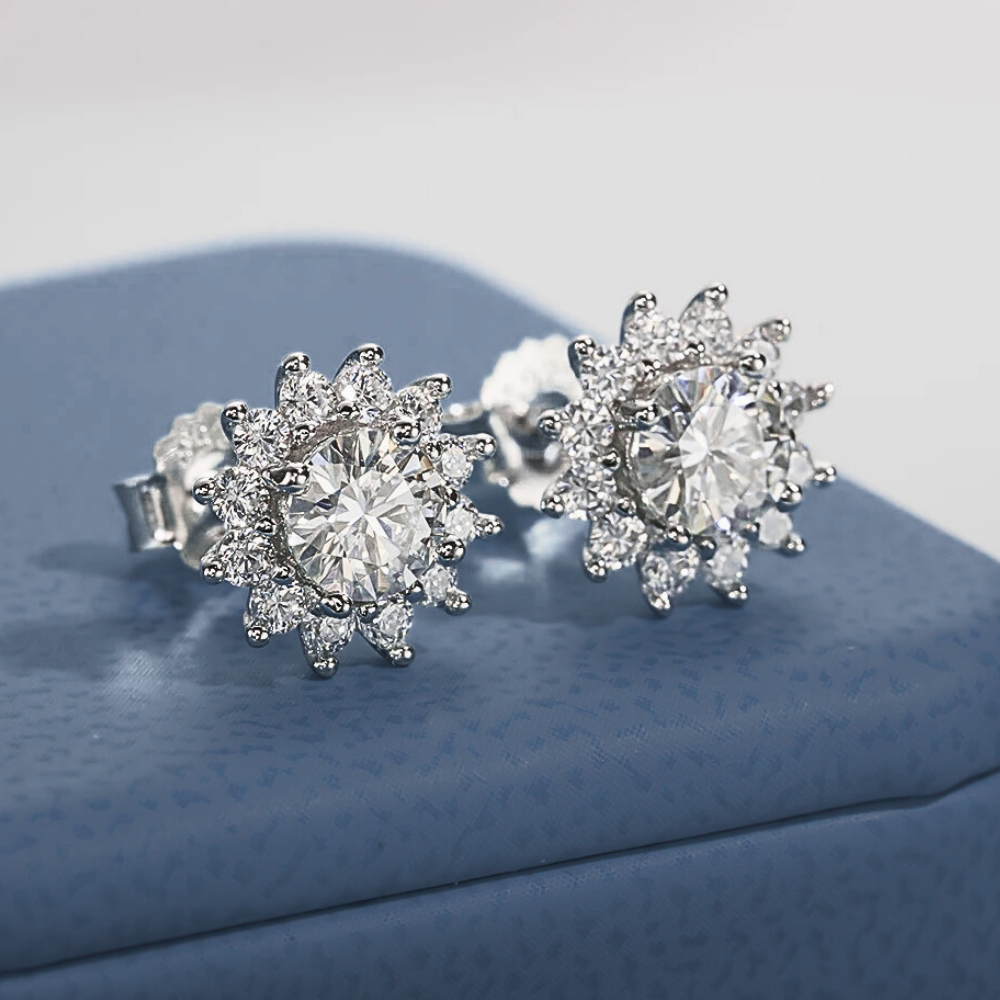 Orecchini a Girasole con Moissaniti per ct 1,00