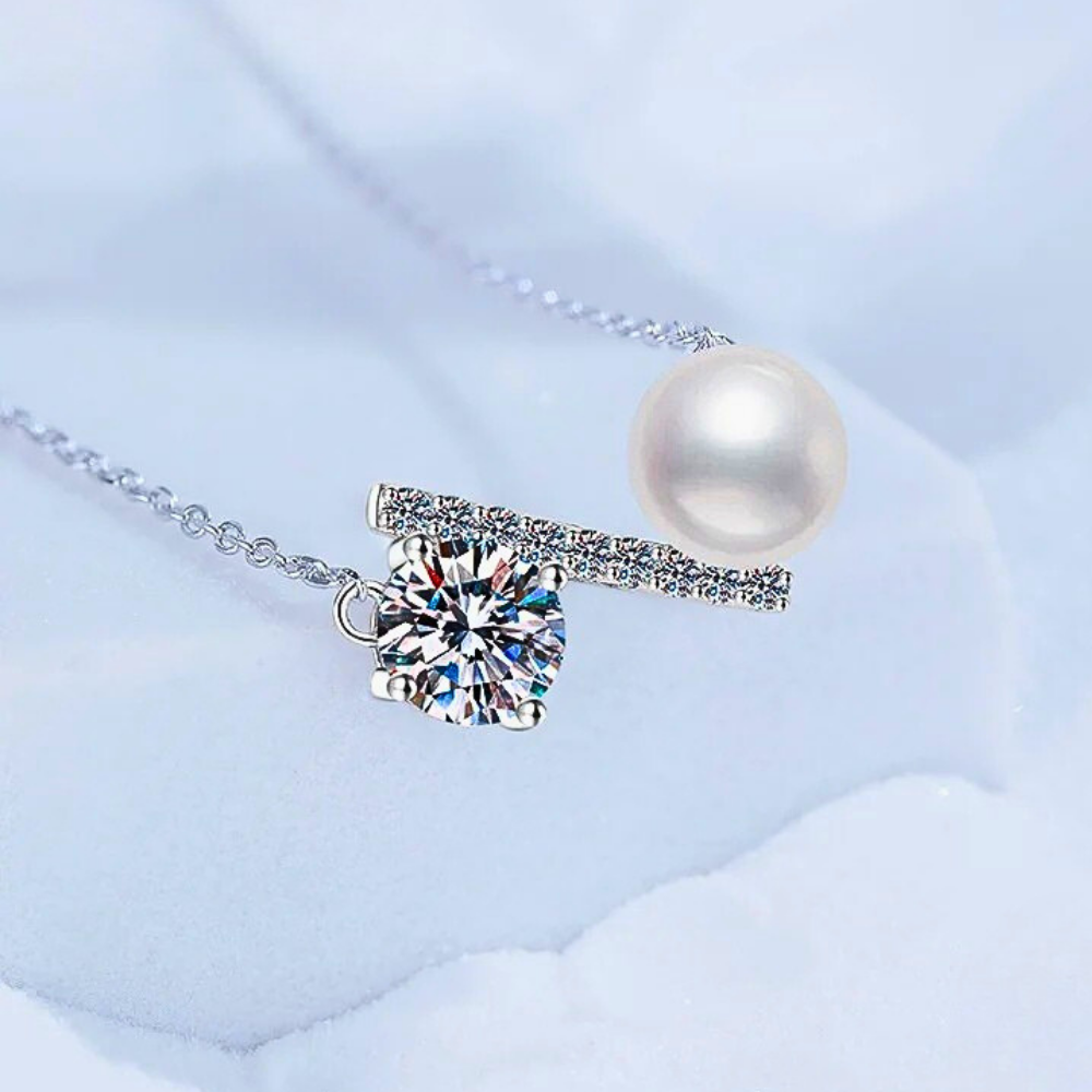 Collana con Moissanite da ct 1,00 e Perla Naturale