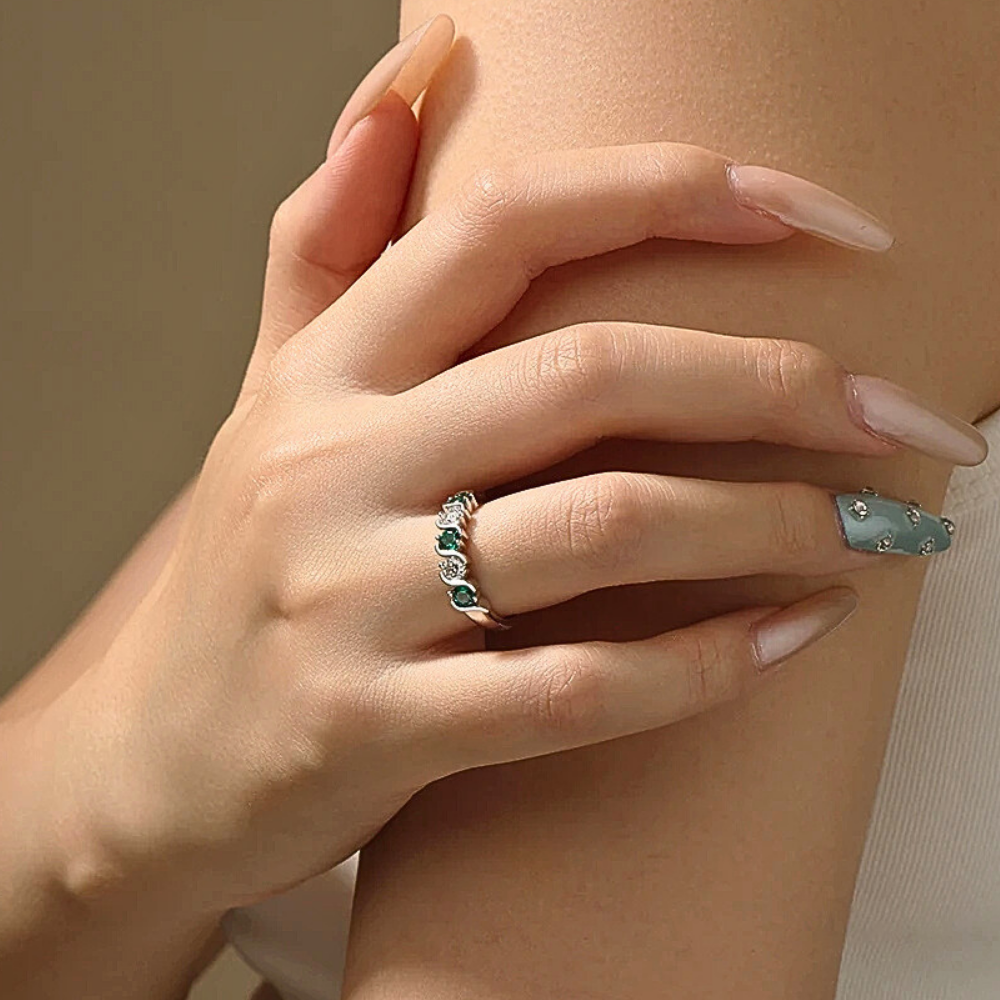 Fede a 5 pietre Bicolore in Mossanite