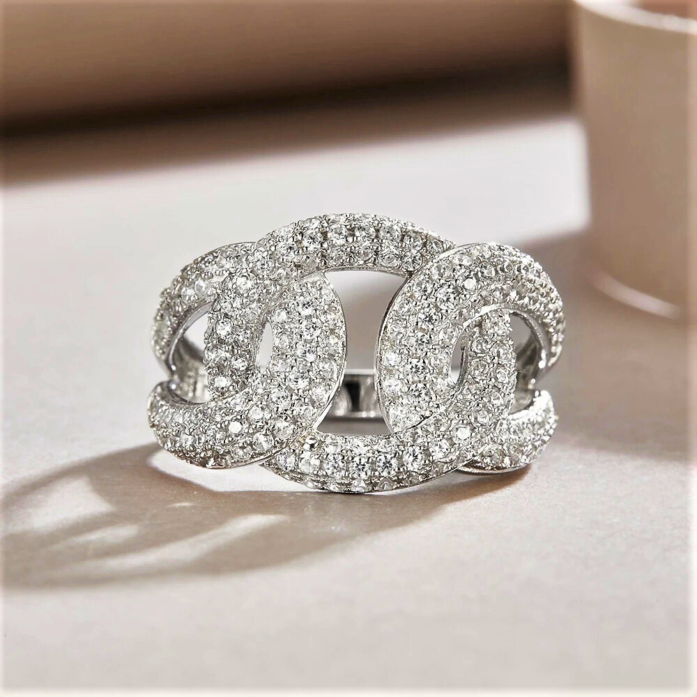 Anello a Maglia Ovale Rigida con Moissanite D Color Certificata
