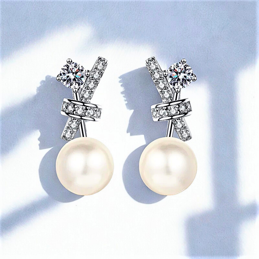 Orecchini a Perno con Moissaniti e Perle