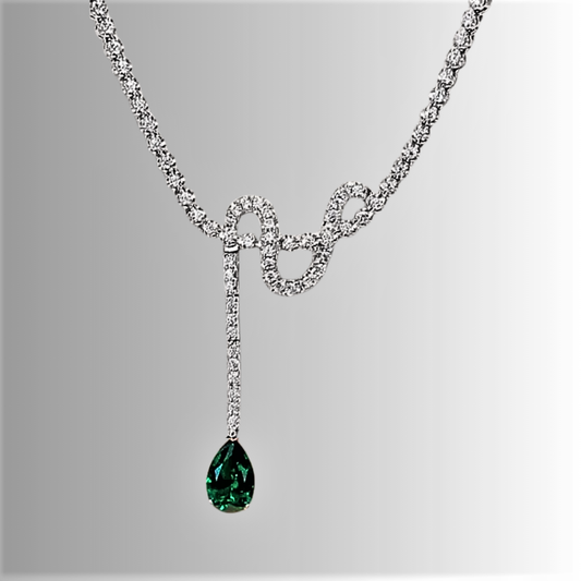 Collana Tennis con Smeraldo Coltivato Taglio Goccia  e Brillanti Sintetici ad Alto Contenuto di Carbonio