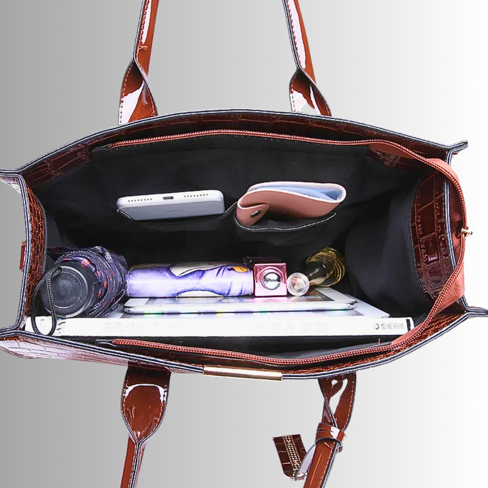 Set di Borsa, Pochette e Portachiavi in Fiore di Pelle di Vitellino