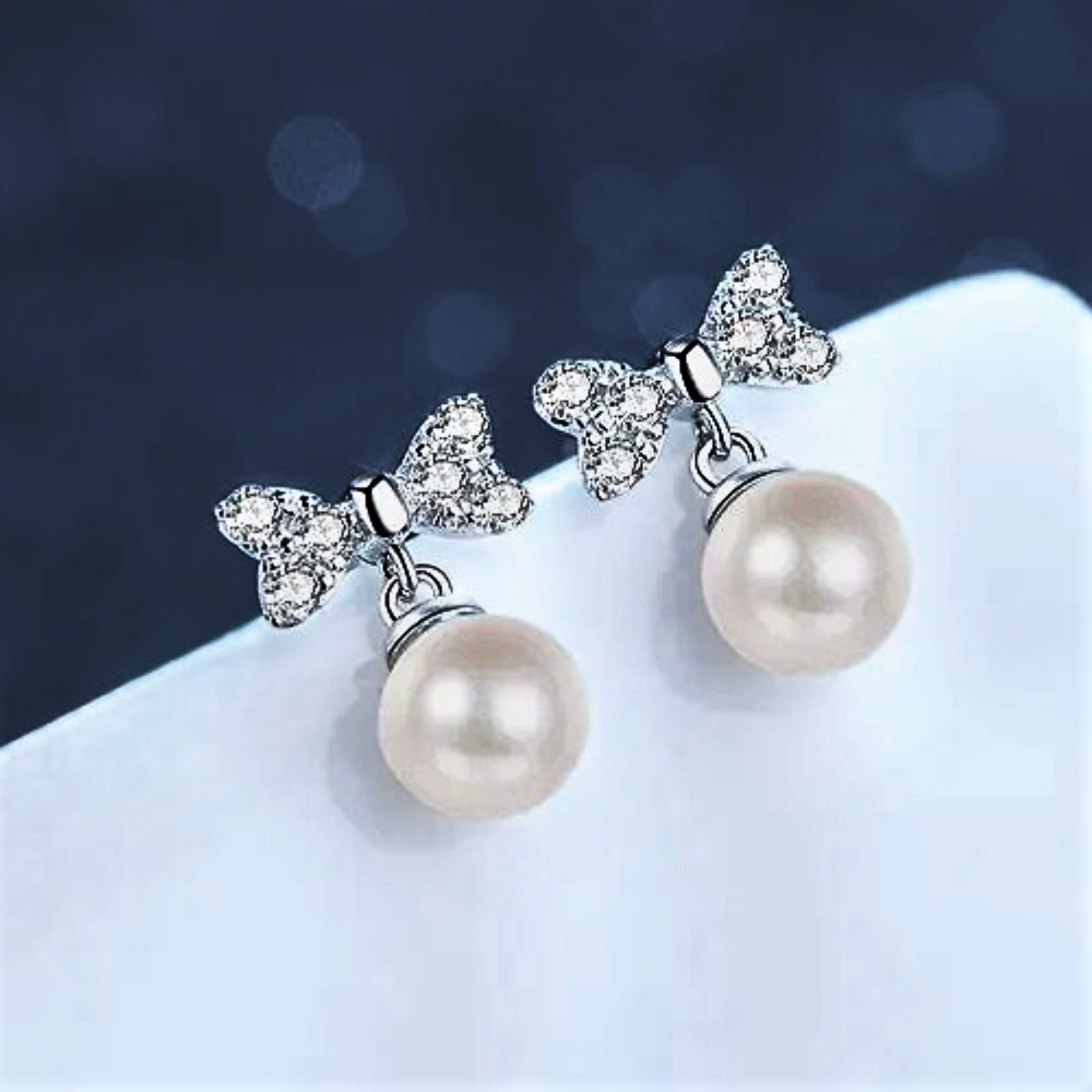 Orecchini a Fiocco con Moissaniti e Perle Naturali