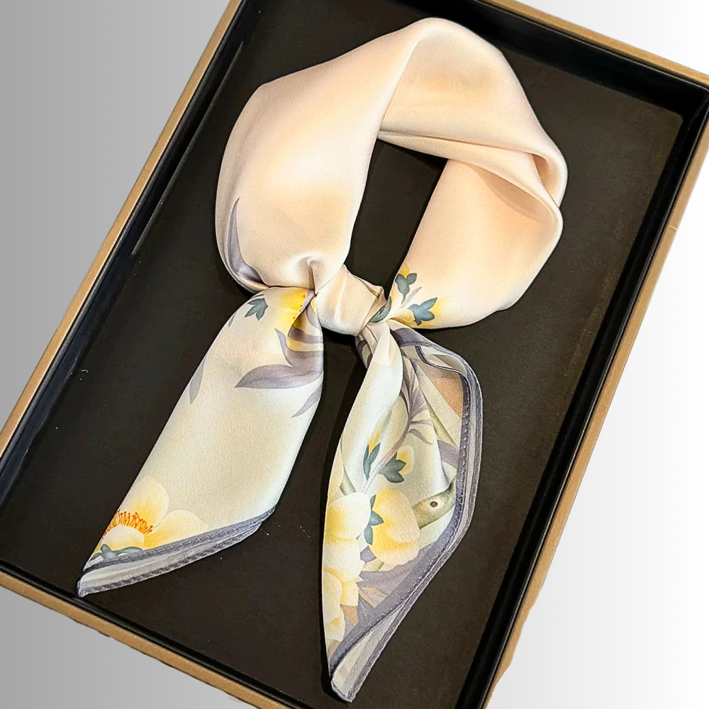 Foulard in Seta di Gelso a Stampe Fantasia